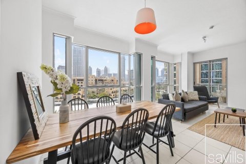Apartament de închiriat în Downtown Dubai (Downtown Burj Dubai), Dubai, EAU 2 dormitoare, 122 mp.  №641034 - poză 2