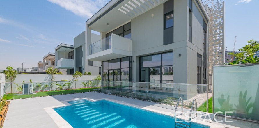 Вилла в Al Furjan, Дубай, ОАЭ 4 спальни, 331м2 № 649837