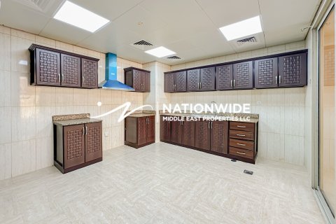 Abu Dhabi、UAE にあるヴィラ販売中 3ベッドルーム、467 m2、No659767 - 写真 5