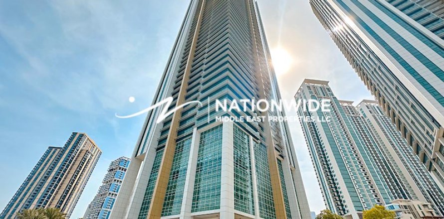 Appartamento a Abu Dhabi, EAU 2 camere da letto, 135 mq. № 659771