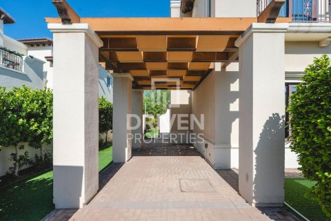 Villa para arrendamento em Arabian Ranches 2, Dubai, EAU 6 quartos, 760.78 m2 № 757144 - foto 24