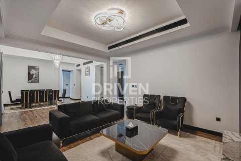 Villa para arrendamento em Arabian Ranches 2, Dubai, EAU 6 quartos, 760.78 m2 № 757144 - foto 5
