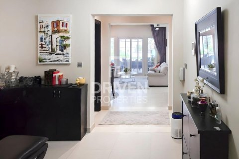 Vila di Jumeirah Village Circle, Dubai, UAE 3 bilik tidur, 362.32 meter persegi № 757141 - foto 6