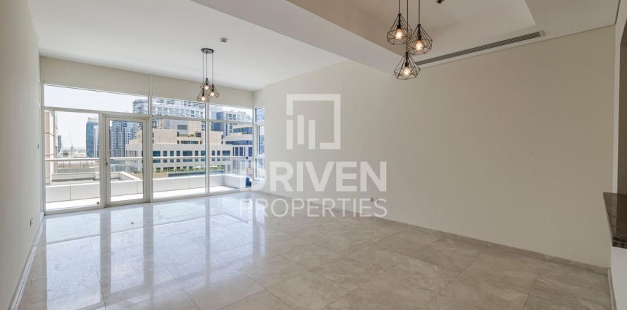 Korter asukohaga Business Bay, Dubai, AÜE: 1 magamistoaga, 113 m² Nr 653405