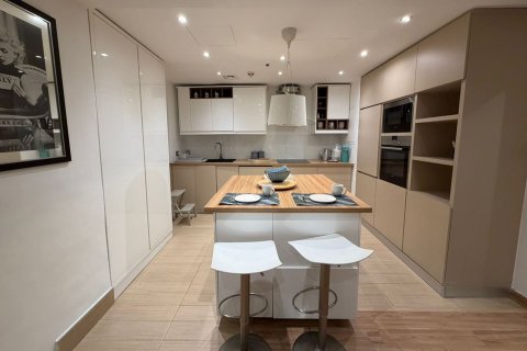 Jumeirah Beach Residence, Dubai, UAE의 임대용 아파트 침실 2개, 120.38제곱미터 번호 764295 - 사진 4