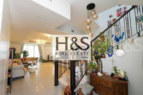 Maison de ville à vendre à  Motor City, Dubai, EAU 3 chambres, 240 m2 № 642168 - photo 8