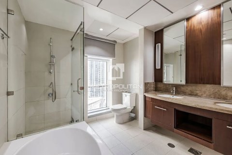 Купити квартиру в Даунтаун Дубай (Даунтаун Бурдж Дубай), ОАЕ 2 спальні, 122м2, № 664200 - фото 12