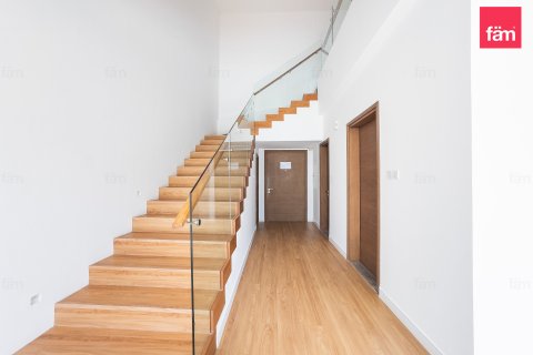 דירה להשכרה ב City Walk, Dubai, איחוד האמירויות  2 חדרי שינה, 185.9 מ"ר, מספר 752031 - תמונה 7
