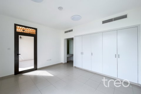 Üürile anda villa asukohaga Town Square, Dubai, AÜE: 4 magamistoaga, 264.68 m² Nr 733655 - pilt 12