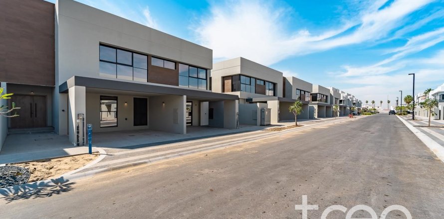 Kamienica w Dubai, ZEA 3 sypialnie, 232.72 mkw. nr 733650