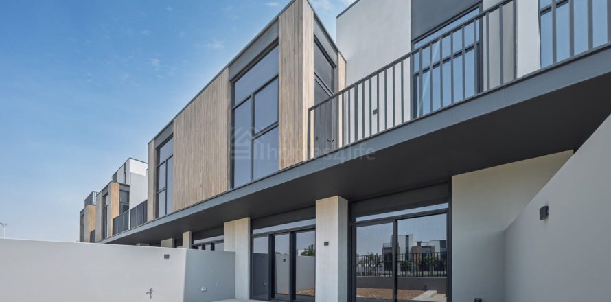 Kuća u nizu u Mudon, Dubai, UAE 218 m2, 3 spavaćih soba Br. 714144