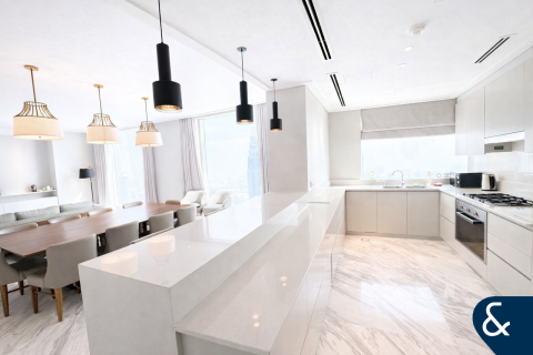 آپارتمان برای فروش در  Downtown Dubai (Downtown Burj Dubai)، Dubai، امارات متحده عربی  4 خوابه ، 261 متر مربع ، شماره 698415 - تصویر 4