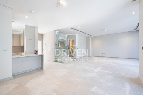 خانه شهری برای فروش در  Mohammed Bin Rashid City، Dubai، امارات متحده عربی  4 خوابه ، 373.38 متر مربع ، شماره 755950 - تصویر 1