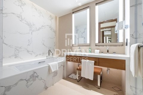 Apartman u Downtown Dubai (Downtown Burj Dubai), Dubai, UAE 3 spavaćih soba, 146.04 m2 Br. 755952 - fotografija 15