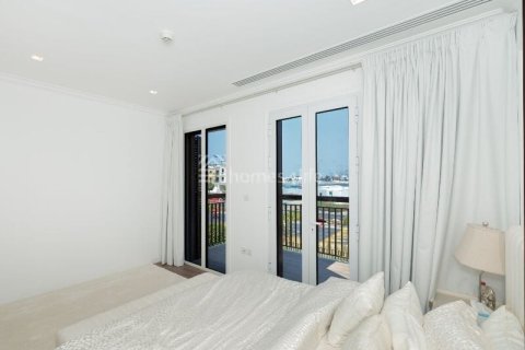 Villa til salgs i Jumeirah, Dubai, Emiratene 4 soverom, 368 kvm Nr. 678859 - Foto 4