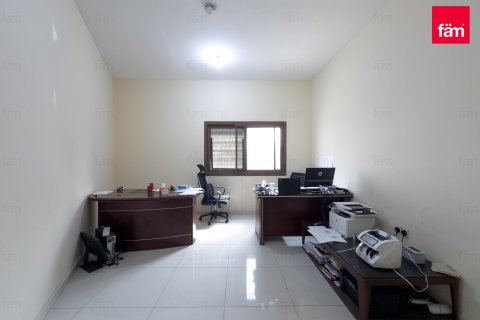 Жұмысшыларға арналған жатақхана Дубай, БАӘ-да 4176.4 м² № 712752 - фото 3