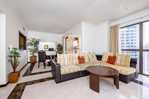 آپارتمان در Jumeirah Beach Residence، Dubai ، امارات متحده عربی 2 خوابه ، 136.01 متر مربع. شماره 745413