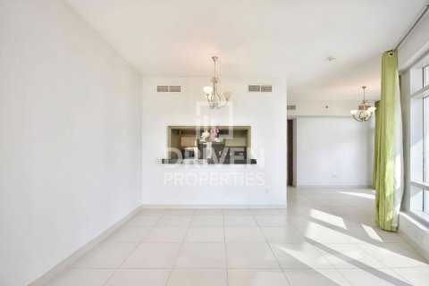 Appartement à vendre à  Downtown Dubai (Downtown Burj Dubai), Dubai, EAU 2 chambres, 120 m2 № 682861 - photo 3