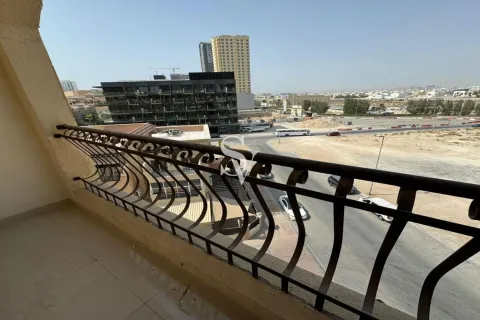 Jumeirah Village Circle, Dubai, UAE의 판매용 아파트 70제곱미터 번호 732139 - 사진 13