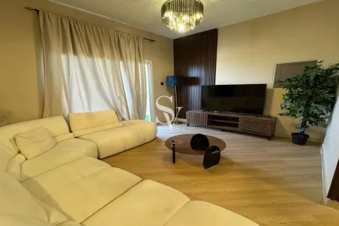 Jumeirah Village Circle, Dubai, UAE의 판매용 아파트 70제곱미터 번호 732139 - 사진 2