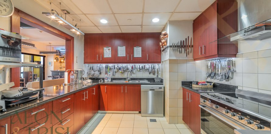Apartmán v Jumeirah Beach Residence, Dubai, SAE 4 spálne, 252 m2 č. 648457