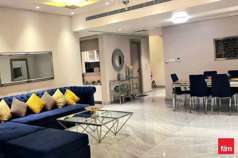 Rumah bandar di Dubai, UAE 3 bilik tidur, 264 meter persegi № 644923 - foto 1