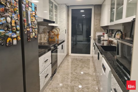 Rumah bandar di Dubai, UAE 3 bilik tidur, 264 meter persegi № 644923 - foto 11