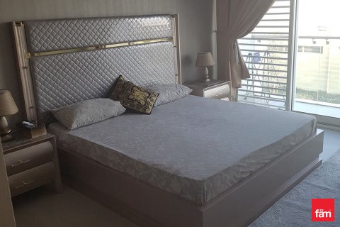 Rumah bandar di Dubai, UAE 3 bilik tidur, 264 meter persegi № 644923 - foto 8