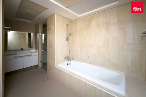 Lägenhet uthyres i Dubai, UAE 2 sovrum, 158.3 kvm Nr. 644926 - fotografi 20
