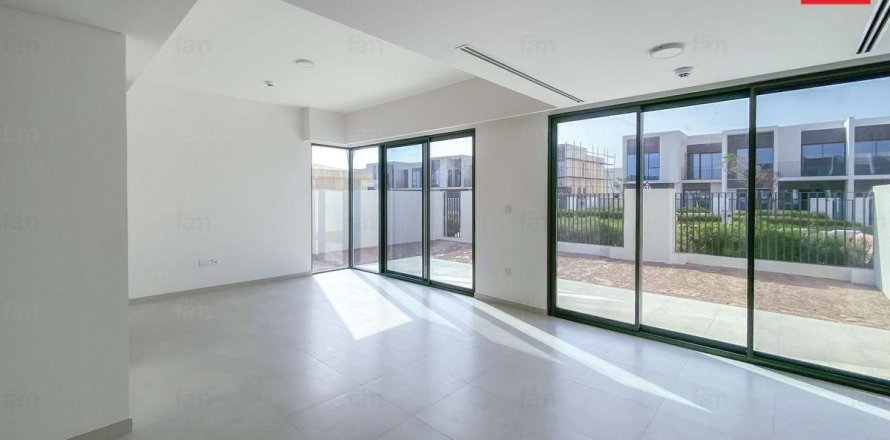 Villa i Dubai, Emiratene 3 soverom, 174 kvm nr. 644921