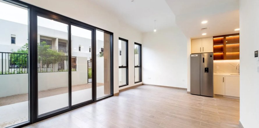 Apartmán v Dubai, SAE 3 spálne, 218 m2 č. 754372