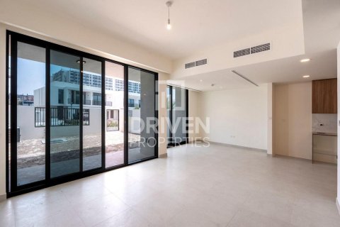 Városi lakóépület itt: Town Square, Dubai, EAE, 3 hálószoba, 174.01 m², azonosító: 746807 - fénykép 4