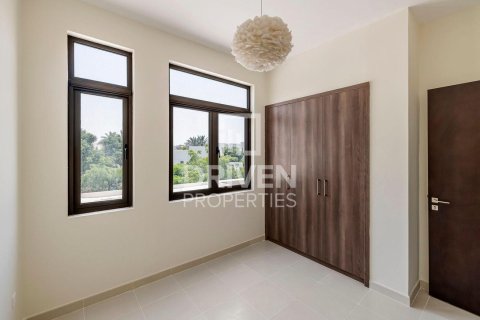 Üürile anda villa asukohaga Reem, Dubai, AÜE: 3 magamistoaga, 220.27 m² Nr 746805 - pilt 5