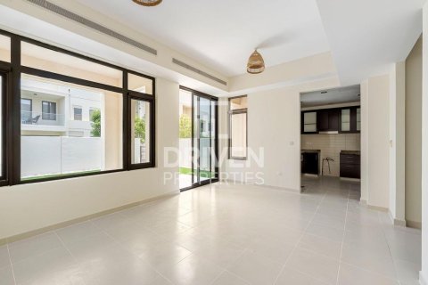 Üürile anda villa asukohaga Reem, Dubai, AÜE: 3 magamistoaga, 220.27 m² Nr 746805 - pilt 2