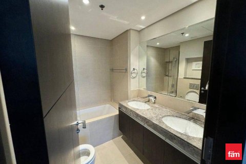 Lägenhet till försäljning i Dubai, UAE 1 sovrum, 75 kvm Nr. 720368 - fotografi 10