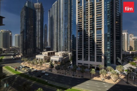 Huoneisto Downtown Dubai (Downtown Burj Dubai), Arabiemiraatit 2 makuuhuonetta, 161.4 m2 № 720369 - kuva 15