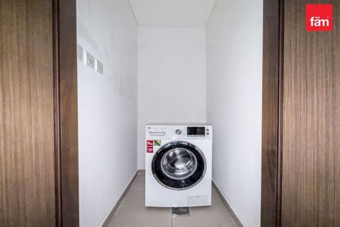 Huoneisto Downtown Dubai (Downtown Burj Dubai), Arabiemiraatit 2 makuuhuonetta, 161.4 m2 № 720369 - kuva 12