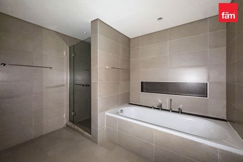 Huoneisto Downtown Dubai (Downtown Burj Dubai), Arabiemiraatit 2 makuuhuonetta, 161.4 m2 № 720369 - kuva 20