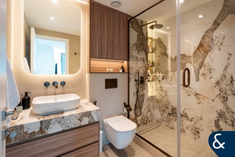 Apartment in Dubai Marina, Dubai, UAE 2 bedrooms, 124 sq.m. № 688528 - photo 8