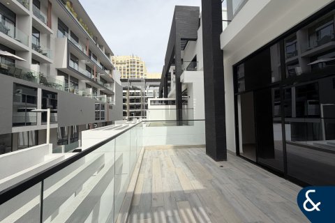 Jumeirah Village Circle, Dubai, UAE의 임대용 빌라 침실 4개, 27제곱미터 번호 688523 - 사진 25