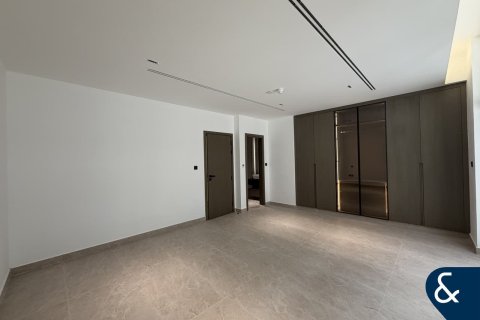 Jumeirah Village Circle, Dubai, UAE의 임대용 빌라 침실 4개, 27제곱미터 번호 688523 - 사진 22