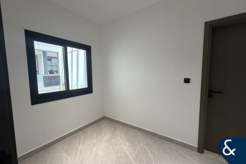 Jumeirah Village Circle, Dubai, UAE의 임대용 빌라 침실 4개, 27제곱미터 번호 688523 - 사진 13