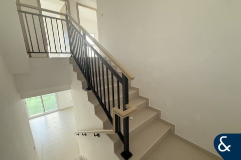 Shtëpi në qytet në Dubai Land, Dubai, Emiratet e Bashkuara Arabe 3 dhoma gjumi, 179 m2. № 688527 - Foto 8