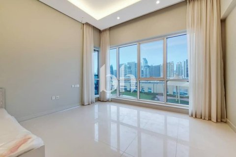 Διαμέρισμα σε Business Bay, Dubai, ΗΑΕ 2 υπνοδωμάτια, 124 τ.μ. Αρ. 642740 - φωτογραφία 13