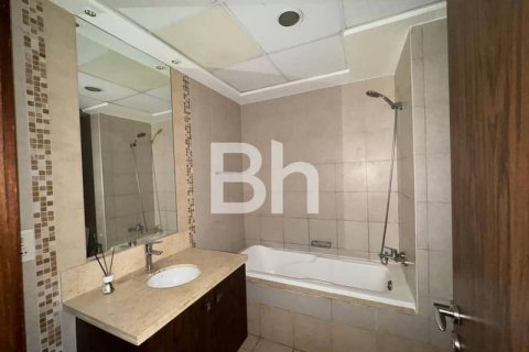 Apartamento para arrendamento em Business Bay, Dubai, EAU 2 quartos, 132 m2 № 642737 - foto 3