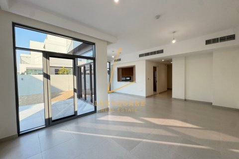 Villa itt: Dubai South (Dubai World Central), Dubai, EAE, 4 hálószoba, 323 m², azonosító: 709677 - fénykép 3