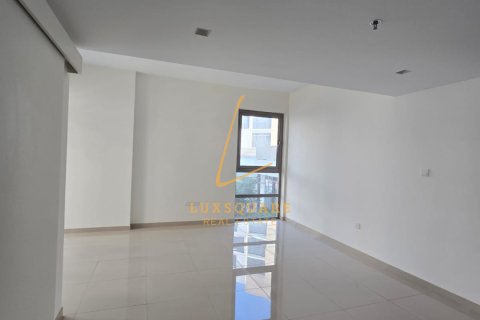 Huoneisto Muwaileh, Sharjah, Arabiemiraatit 2 makuuhuonetta, 107 m2 № 709673