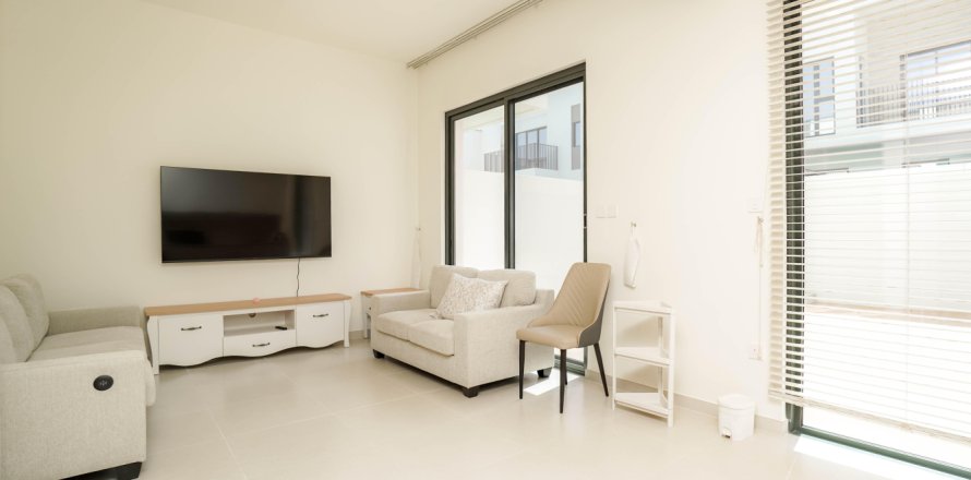Vila u Dubai South (Dubai World Central), UAE 141 m2, 3 spavaćih soba Br. 709674