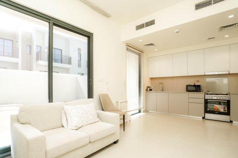 Vila u Dubai South (Dubai World Central), UAE 3 spavaćih soba, 141 m2 Br. 709674 - fotografija 2