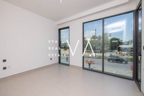 Villa in Dubai, UAE 4 bedrooms, 405 sq.m. № 637624 - photo 17